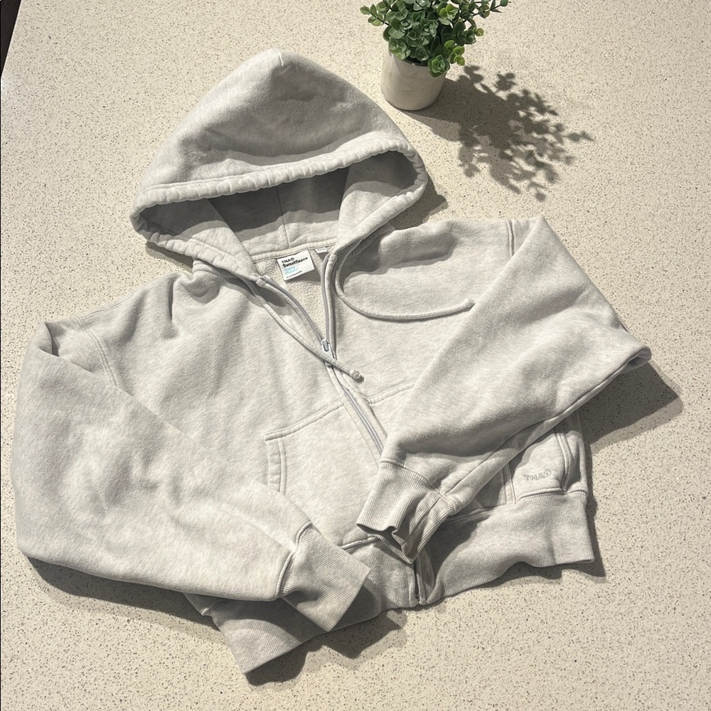 Tna Sz XXS Cozy Sweatfleece Boyfriend Boxy Zip Hoodie in Light Grey Aritzia